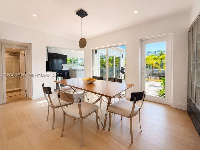1720 SW 23rd Ave, Fort Lauderdale, FL 33312