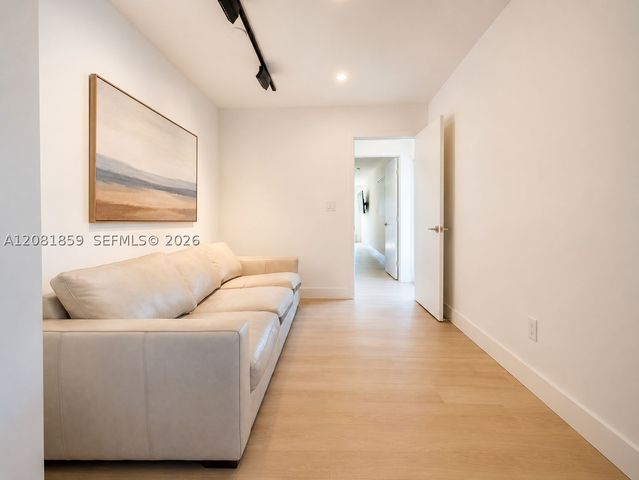 1720 SW 23rd Ave, Fort Lauderdale, FL 33312