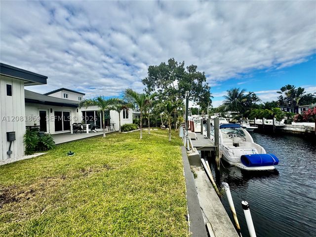1720 SW 23rd Ave, Fort Lauderdale, FL 33312