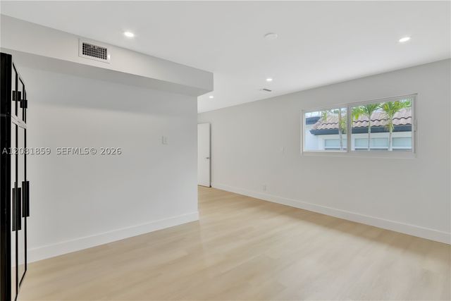 1720 SW 23rd Ave, Fort Lauderdale, FL 33312