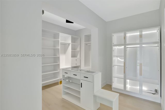 1720 SW 23rd Ave, Fort Lauderdale, FL 33312