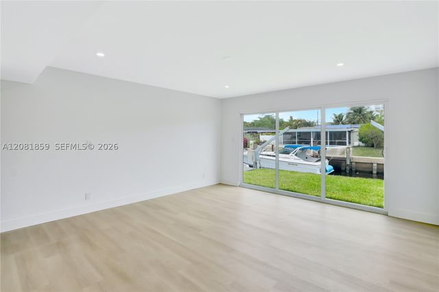 1720 SW 23rd Ave, Fort Lauderdale, FL 33312