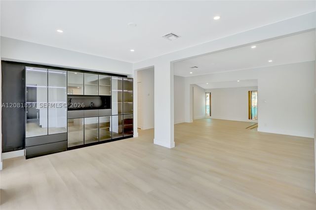1720 SW 23rd Ave, Fort Lauderdale, FL 33312