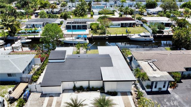 1720 SW 23rd Ave, Fort Lauderdale, FL 33312