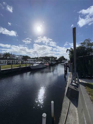 1720 SW 23rd Ave, Fort Lauderdale, FL 33312