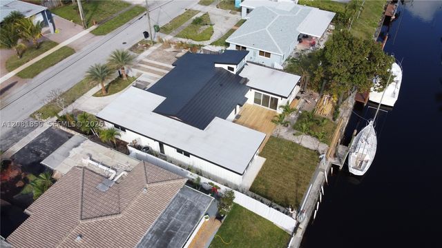 1720 SW 23rd Ave, Fort Lauderdale, FL 33312