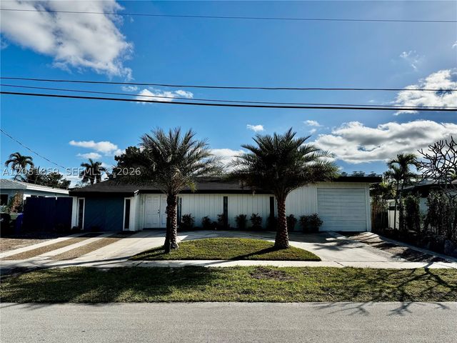 1720 SW 23rd Ave, Fort Lauderdale, FL 33312