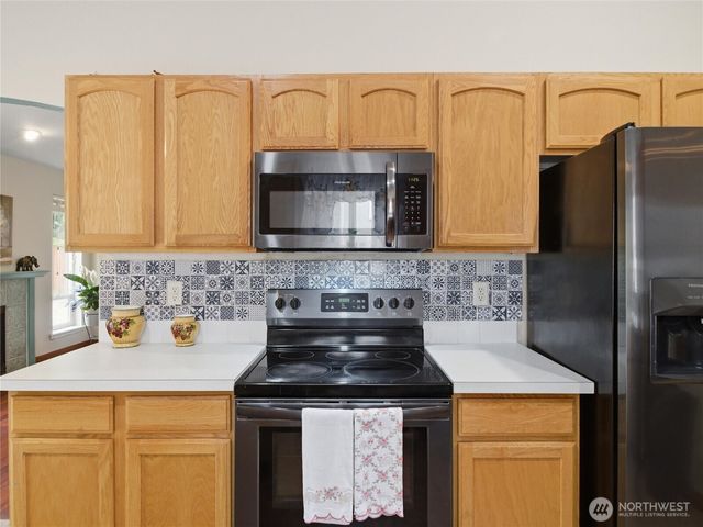 14618 69th Avenue Ct E, Puyallup, WA 98375