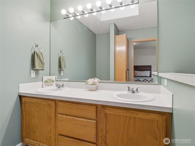 14618 69th Avenue Ct E, Puyallup, WA 98375