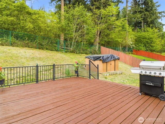 14618 69th Avenue Ct E, Puyallup, WA 98375