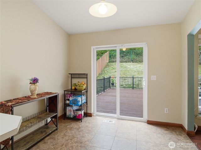 14618 69th Avenue Ct E, Puyallup, WA 98375