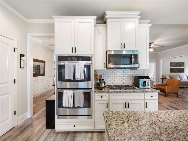 6835 Henwick Circle, Cumming, GA 30040