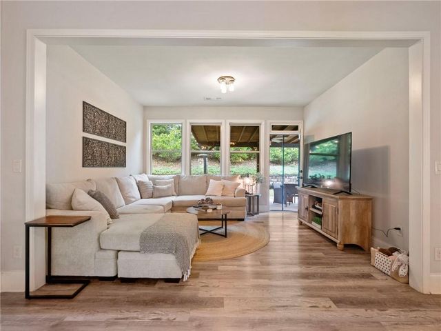 6835 Henwick Circle, Cumming, GA 30040