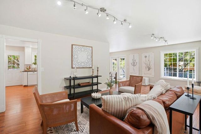 243 Wildwood Way, Salinas, CA 93908