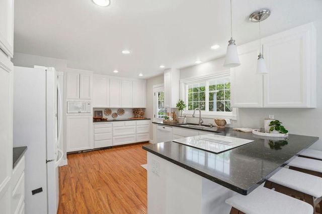 243 Wildwood Way, Salinas, CA 93908