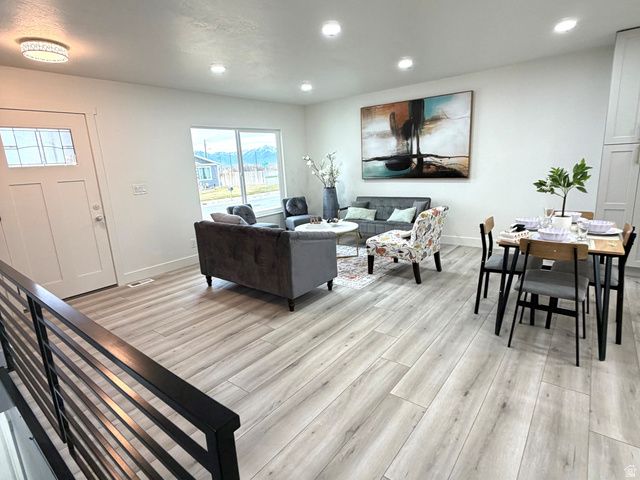 3488 S PYRITE DR, Magna, UT 84044