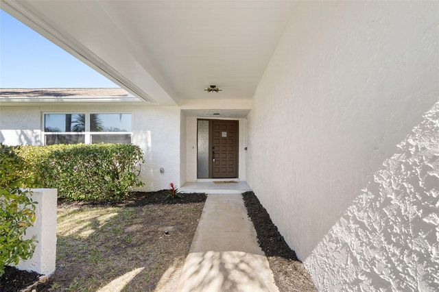 2972 COMPTON COURT, Clearwater, FL 33761
