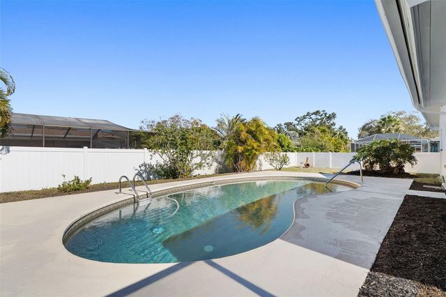 2972 COMPTON COURT, Clearwater, FL 33761