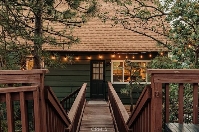 28000 West Shore Drive, Lake Arrowhead, CA 92352