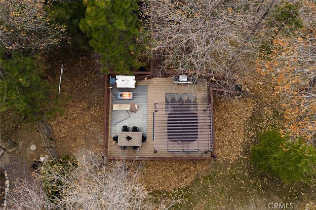 28000 West Shore Drive, Lake Arrowhead, CA 92352