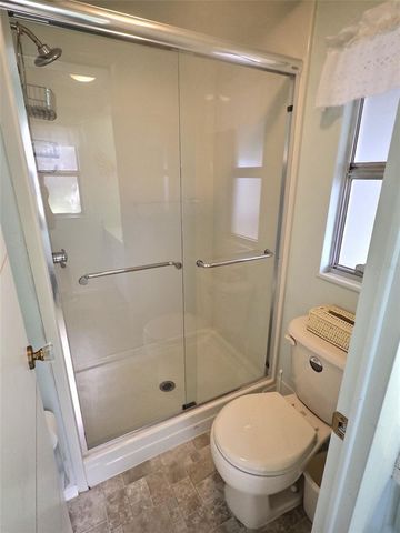 46 PALM FOREST DRIVE, Largo, FL 33770