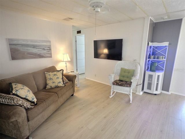 46 PALM FOREST DRIVE, Largo, FL 33770