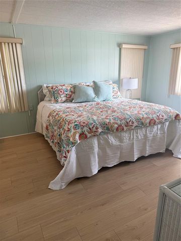 46 PALM FOREST DRIVE, Largo, FL 33770