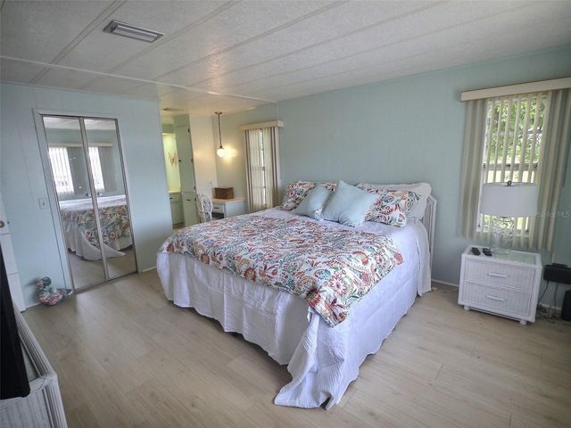 46 PALM FOREST DRIVE, Largo, FL 33770