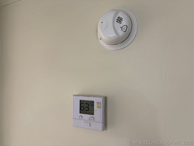 3537 N 35th Avenue W, Tulsa, OK 74127