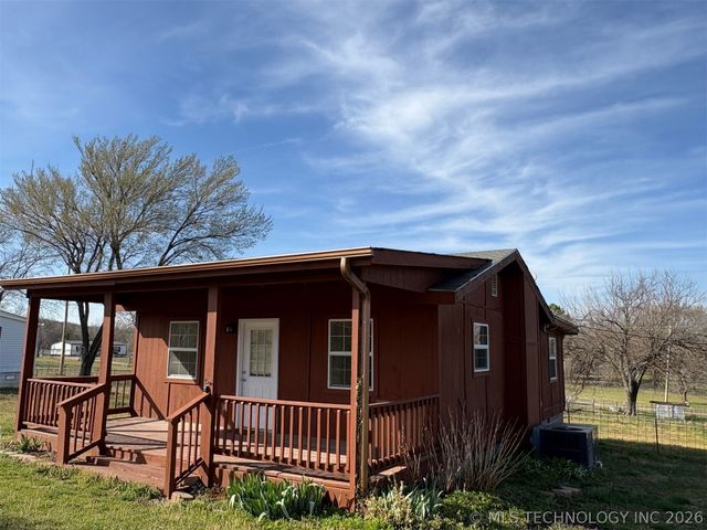 3537 N 35th Avenue W, Tulsa, OK 74127