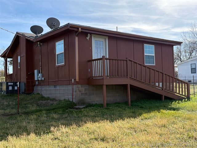 3537 N 35th Avenue W, Tulsa, OK 74127