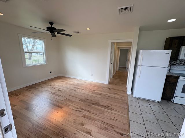 3537 N 35th Avenue W, Tulsa, OK 74127