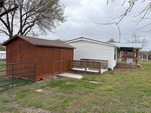 3537 N 35th Avenue W, Tulsa, OK 74127