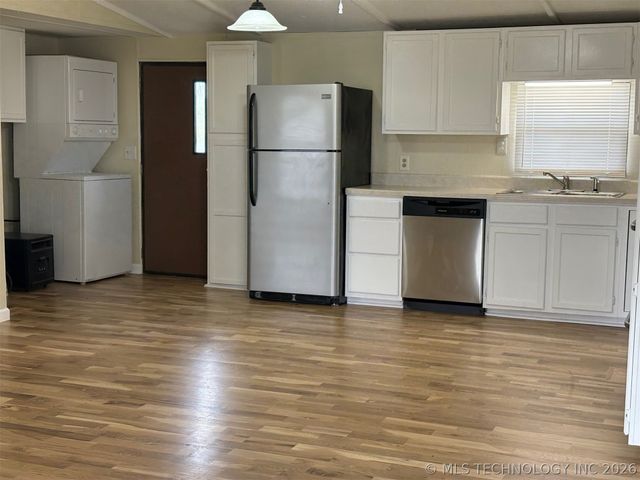 3537 N 35th Avenue W, Tulsa, OK 74127