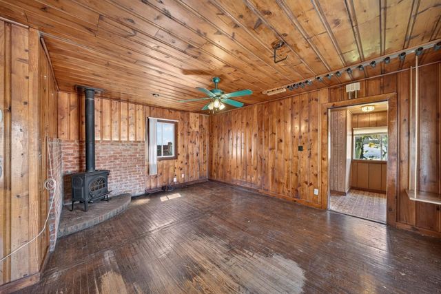 335 Monterey Road, Pacifica, CA 94044