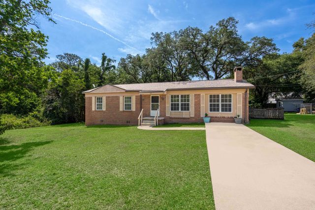 253 Cowry Rd, St Augustine, FL 32086