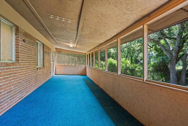 253 Cowry Rd, St Augustine, FL 32086