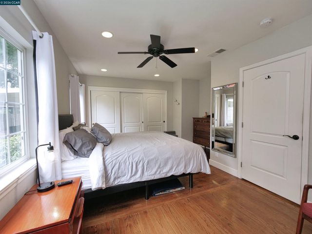 1260 Apple Drive, Concord, CA 94518