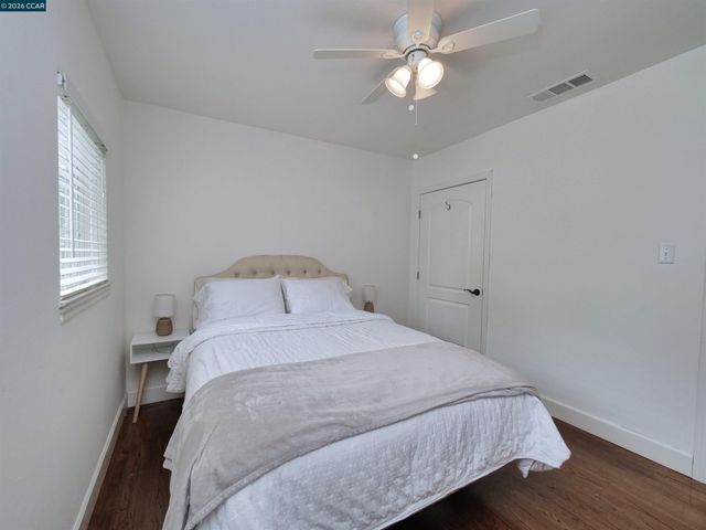 1260 Apple Drive, Concord, CA 94518