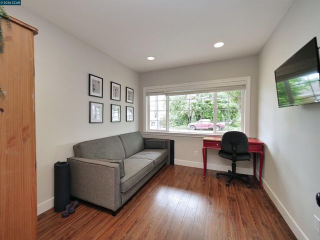 1260 Apple Drive, Concord, CA 94518