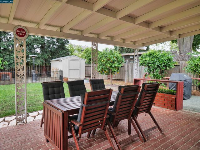 1260 Apple Drive, Concord, CA 94518