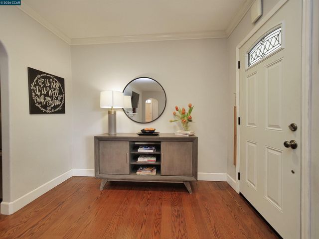 1260 Apple Drive, Concord, CA 94518