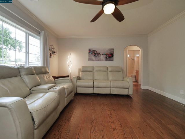 1260 Apple Drive, Concord, CA 94518