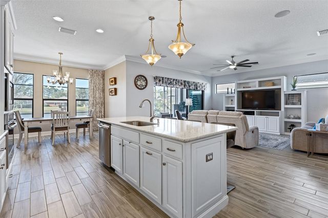 655 SOUTHLAKE DRIVE, Ormond Beach, FL 32174