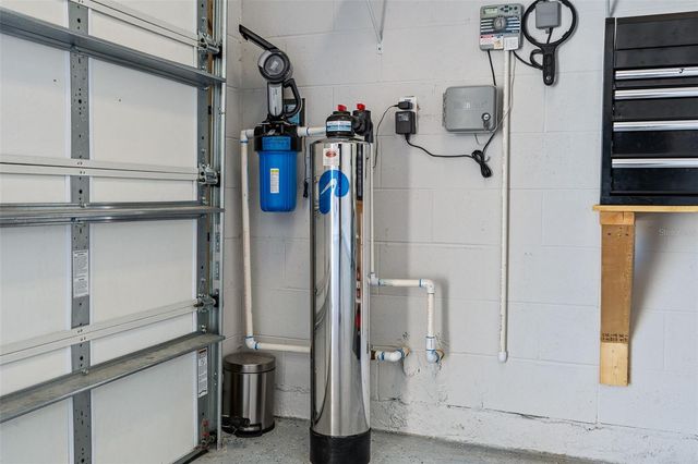 655 SOUTHLAKE DRIVE, Ormond Beach, FL 32174