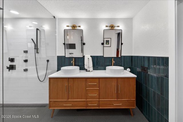 169 Glenwood Avenue, Satellite Beach, FL 32937