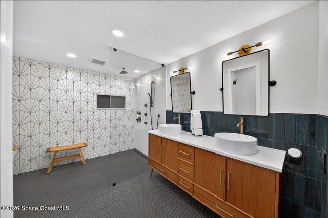 169 Glenwood Avenue, Satellite Beach, FL 32937