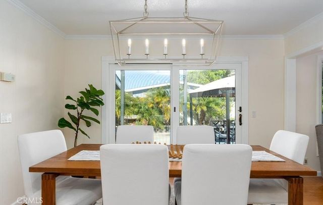 2112 Dover Drive, Newport Beach, CA 92660