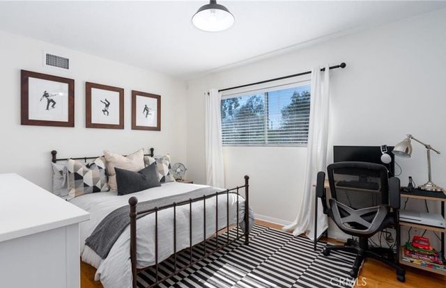 2112 Dover Drive, Newport Beach, CA 92660