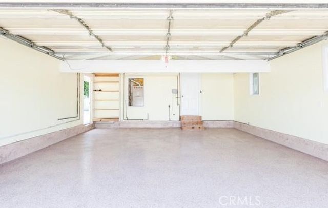 2112 Dover Drive, Newport Beach, CA 92660